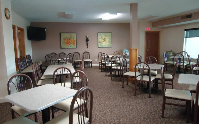 Northfield Inn, Suites & Conference Center