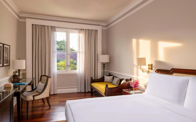 Raffles Grand Hotel d'Angkor