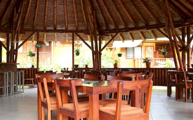 Sisakuna Lodge
