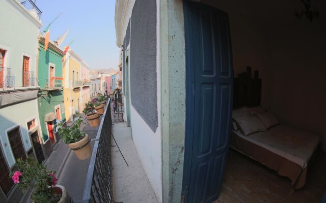 Hostel Punto 72