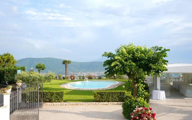 Hotel Ristorante Guardanapoli