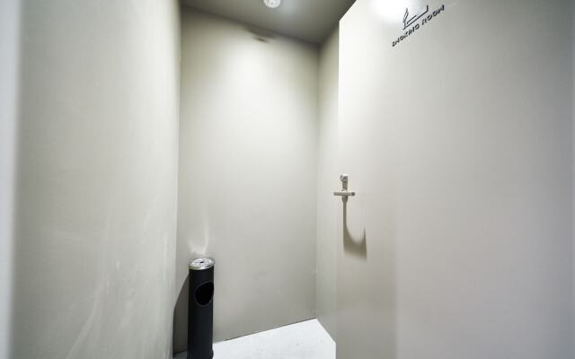 &And Hostel Shinsaibashi East