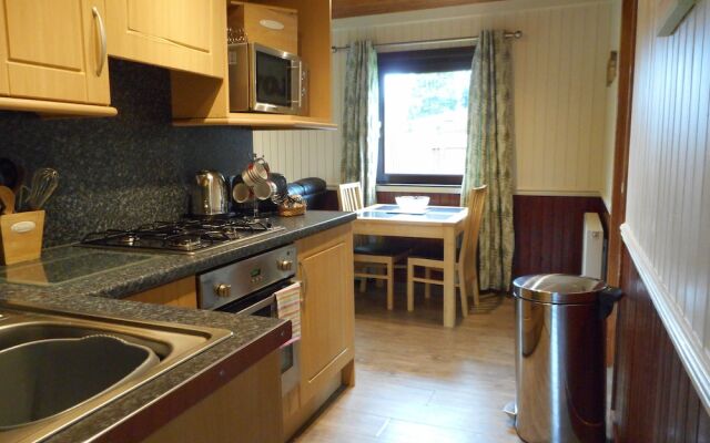 Bluebell Lodge 5 with Hot Tub