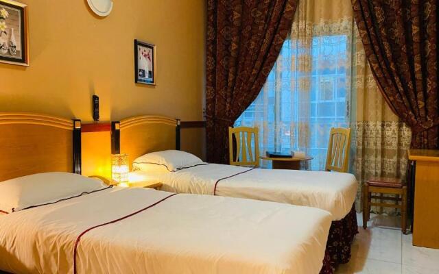 San Marino Hotel
