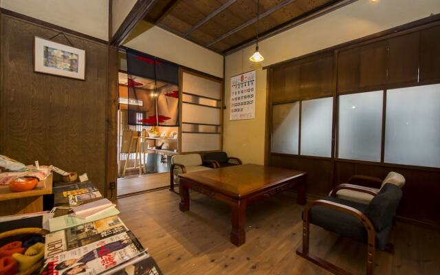 Showa house Dawasaru Zhuang