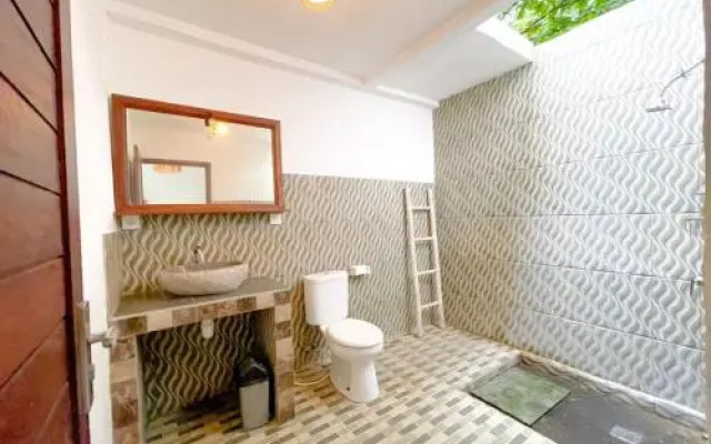 Solaluna Beach Homestay