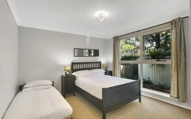 Riverside 3-bed Townhouse With Spacious Deck & BBQ