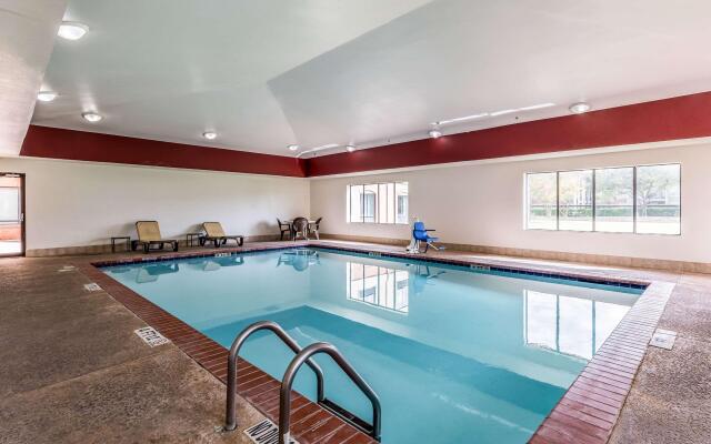 Sleep Inn & Suites Stafford - Sugarland
