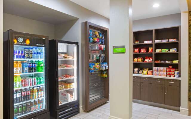 La Quinta Inn & Suites by Wyndham Visalia/Sequoia Gateway