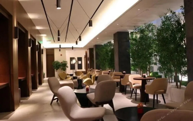 Home Inn Plus-Shanghai Pudong Xinjinqiao Road