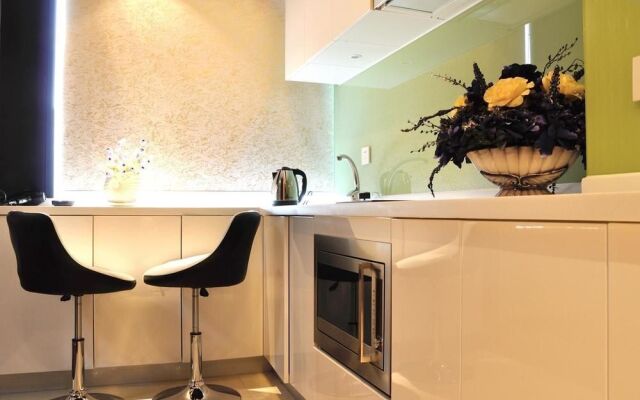 Qiantang River View Hotel Apartments