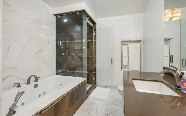 Violet Suites PDX