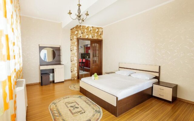 2 Rooms Dostyk 5 Apatment