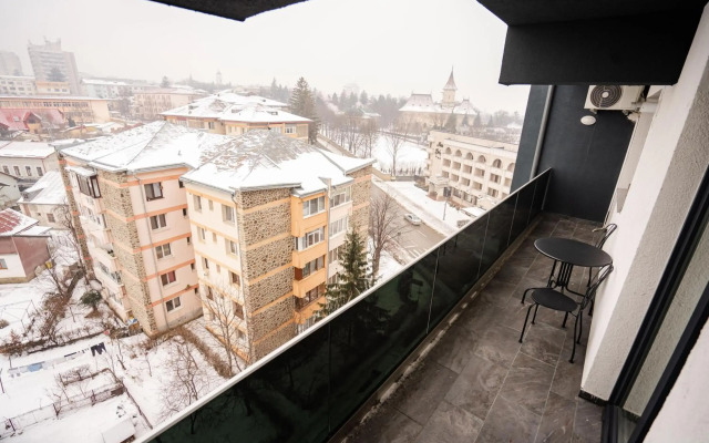 Central Tower Apartments