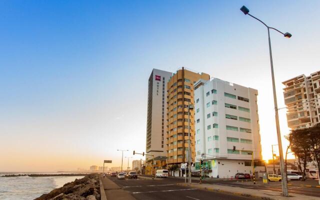 Hotel Aixo Suites By Geh Suites