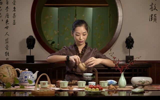 Yinxin Century Hotel