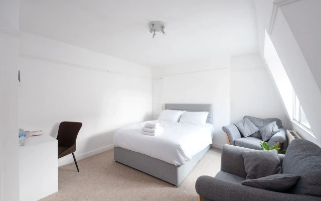 Argyle Apart Hotel