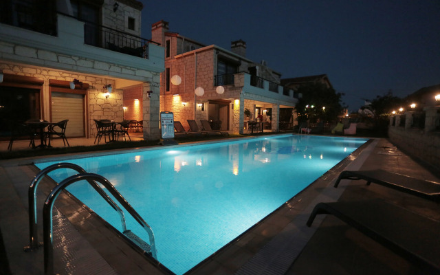 Fizzio Alacati Hotel