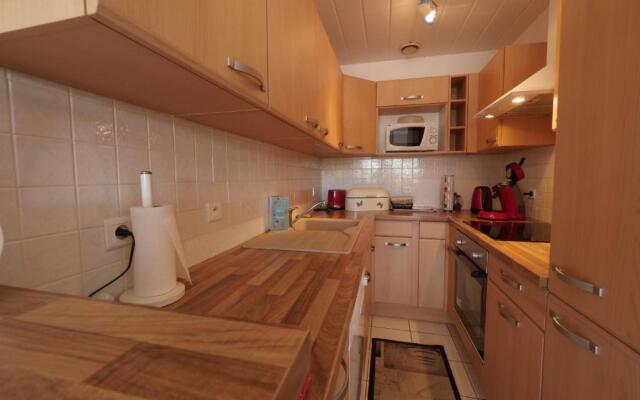 Un appartement sur la marina de St-Gilles