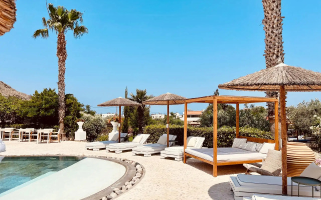 Caesars Gardens Hotel & Spa