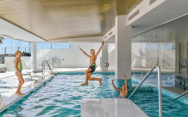 Luca in Fuengirola with 2 bedrooms and 2 bathrooms