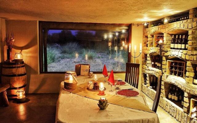 Kambaku Safari Lodge