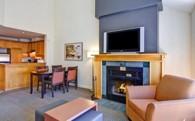 Homewood Suites by Hilton Mont-Tremblant Resort