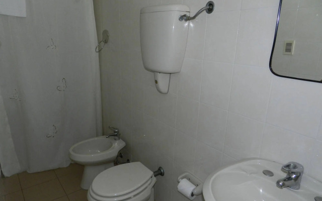 Hotel Romi