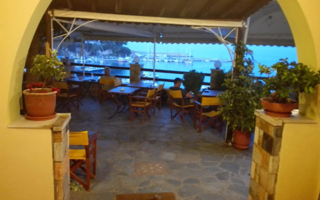 Haravgi Hotel