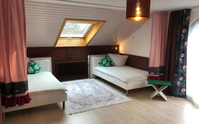 Gemütlich wohnen in Messenähe, Feenzian