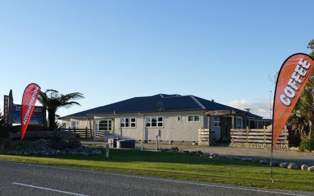 Little Wanganui Hotel