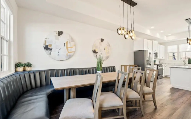 Zion's Haven #f4 4 Bedroom Townhouse