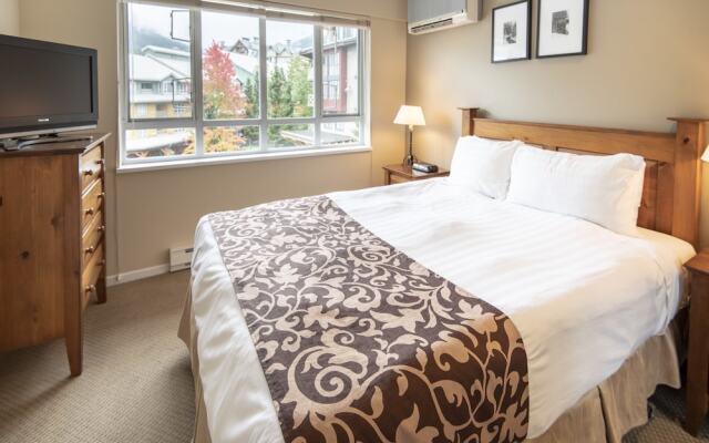 Whistler Town Plaza