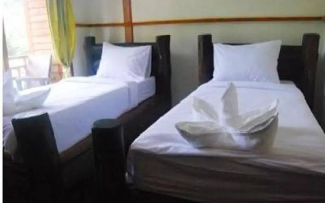 Phuttachot Resort Phi Phi