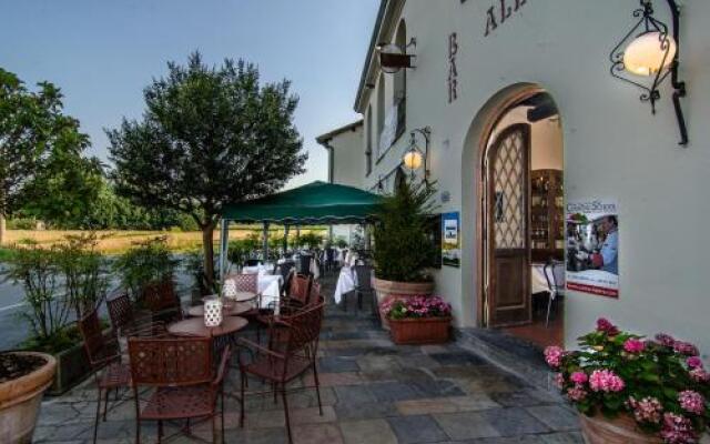 Tuscan Sun Holiday Apartments