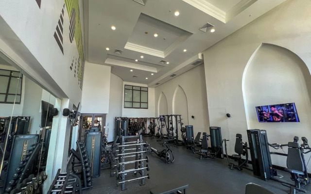 Durrani Homes - Majestic 4BR at Downtown