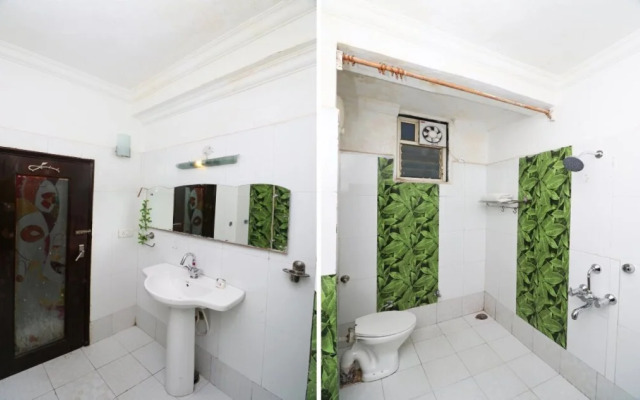 Hotel Abhilasha by OYO Rooms