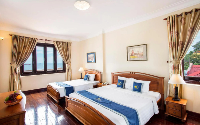 Beachfront Hotel – Guest Rooms – Vung Tau