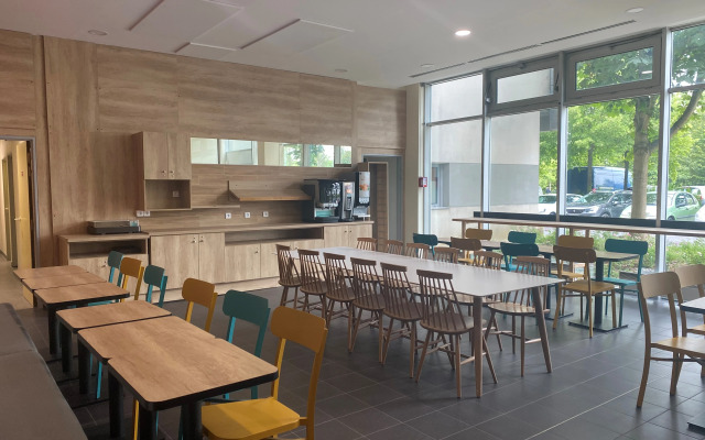 APPARTHOTEL Torcy