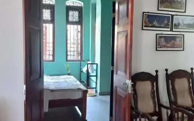 Free House Bentota