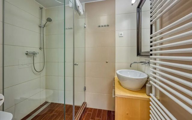 Alpine Chalet Planica With Sauna