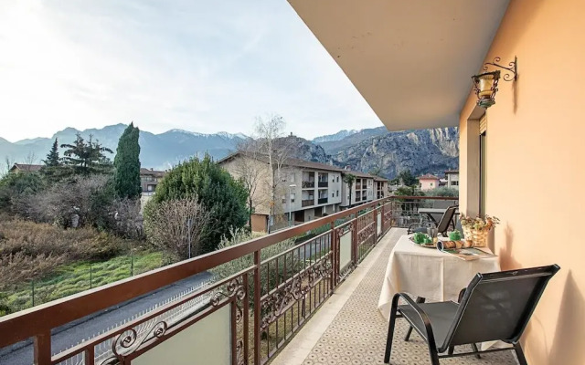 Mass Home in Arco With 2 Bedrooms and 1 Bathrooms