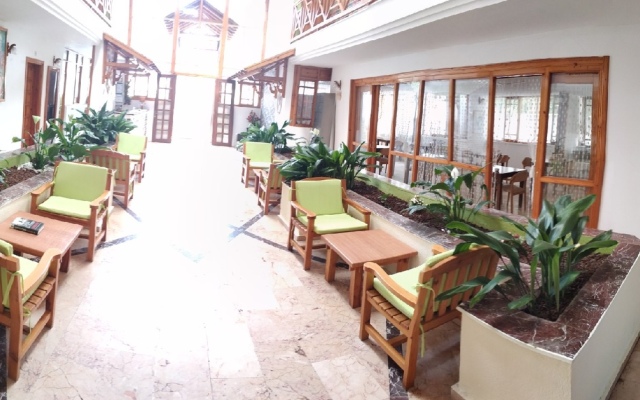 Agon Hotel