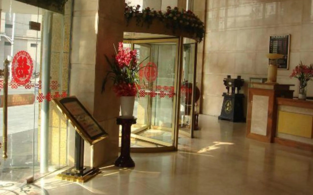 VX Hotel (Xinghua Pailou Middle Road Zheng Banqiao Former Residence)