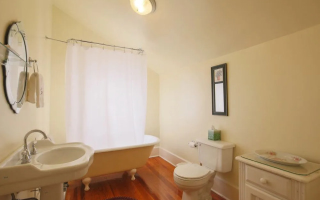 The Hinson House Bed & Breakfast