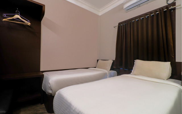 Fabhotel Ganpati 2