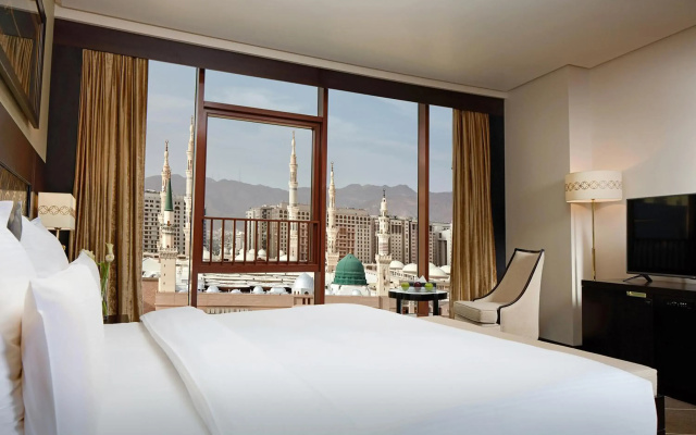 Pullman Zamzam Madina