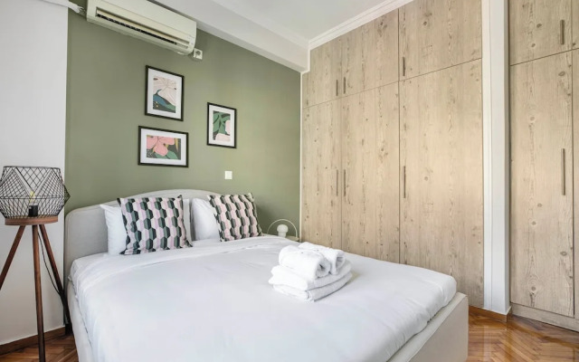 Dew 1-Bedroom Apartment in Athens