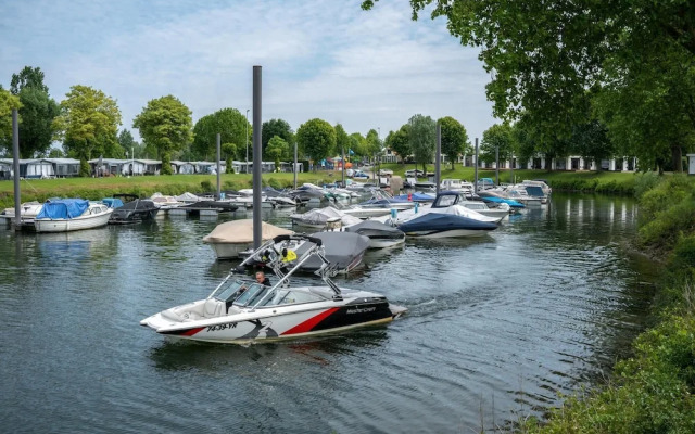 Tiny River House 2 Guest