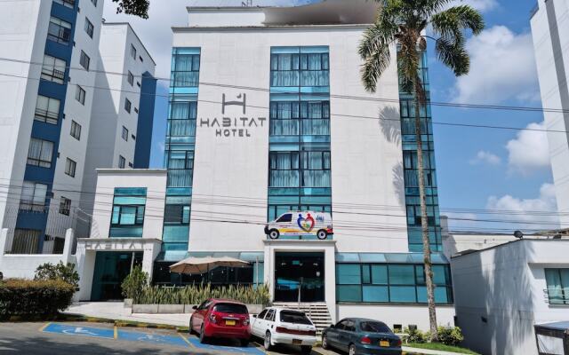 Hábitat Suites Hotel